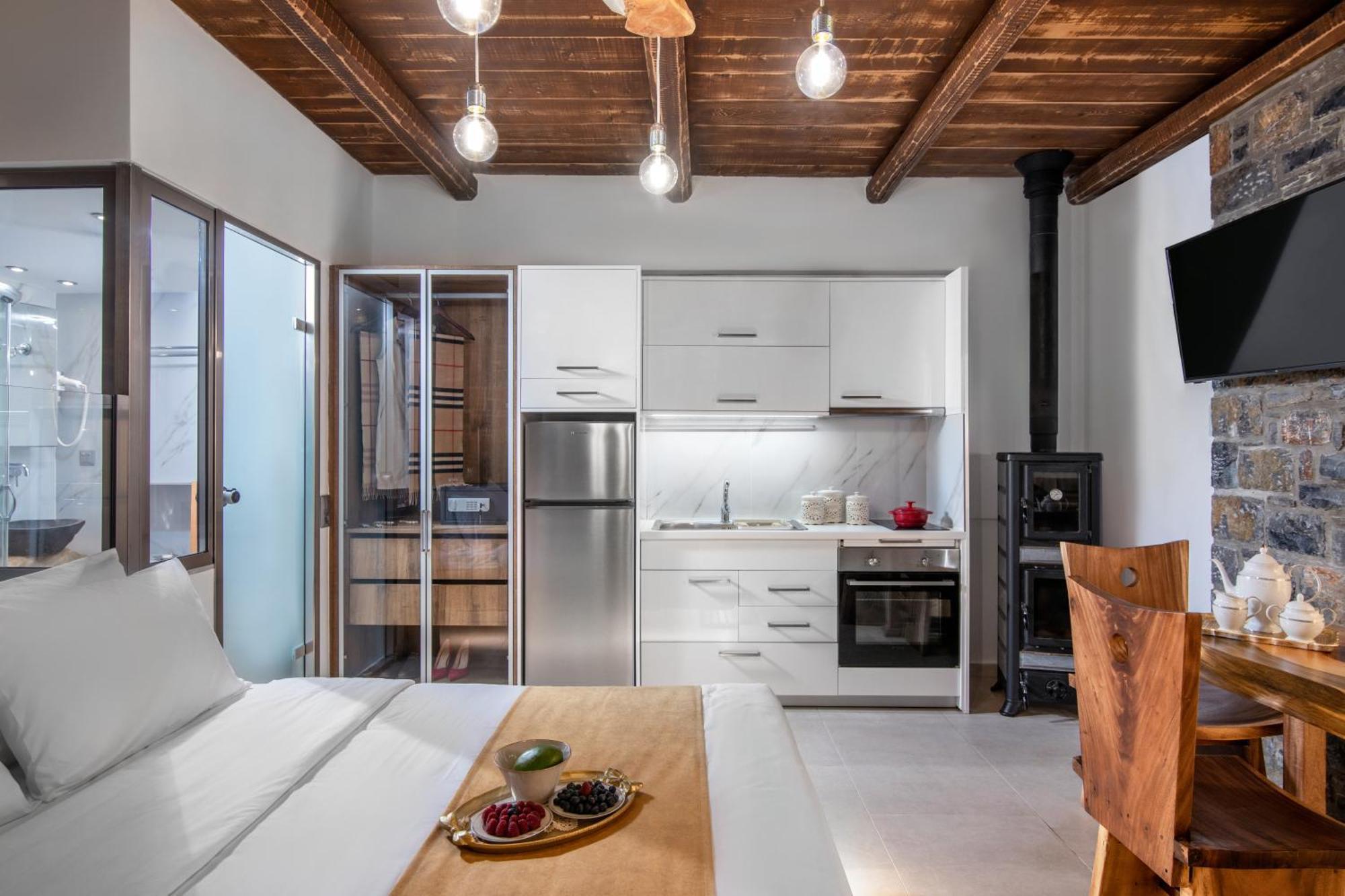 Lotzetta Suites By Estia Agia Galini  Exterior photo