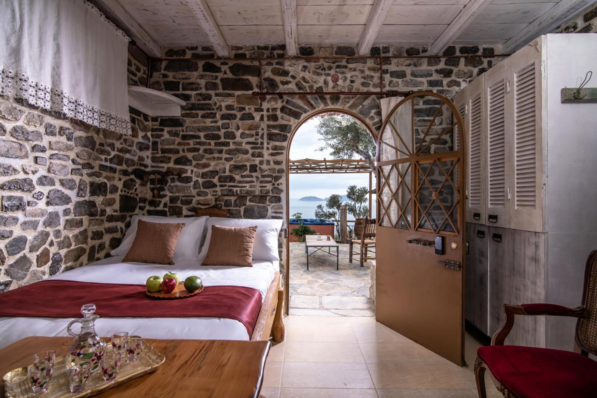 Lotzetta Suites By Estia Agia Galini  Exterior photo