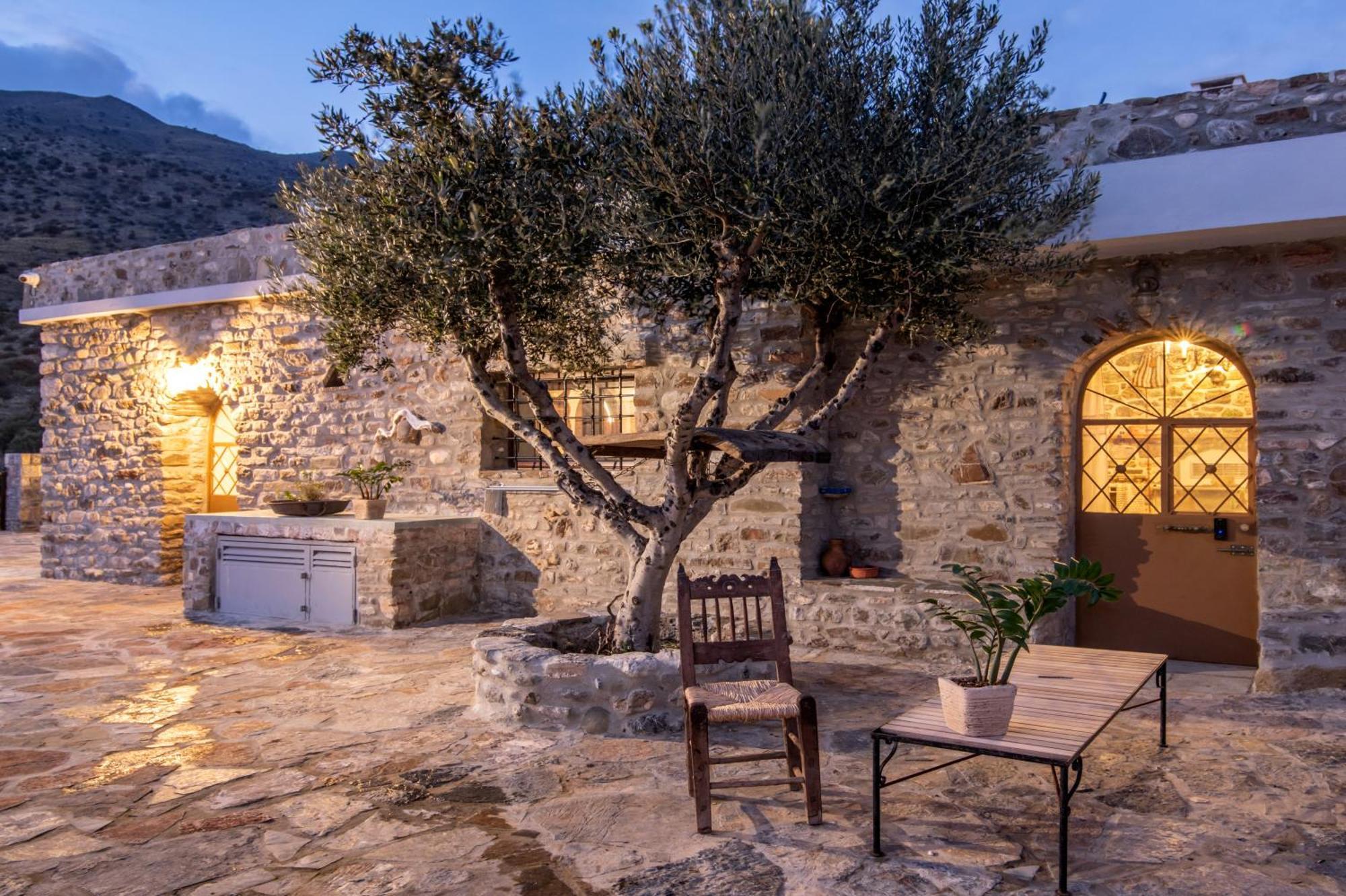 Lotzetta Suites By Estia Agia Galini  Exterior photo
